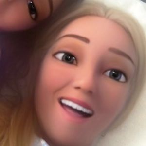 Meet your Posher, Zoe